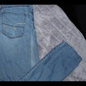Super Stretch Light Wash Jeans High Waisted